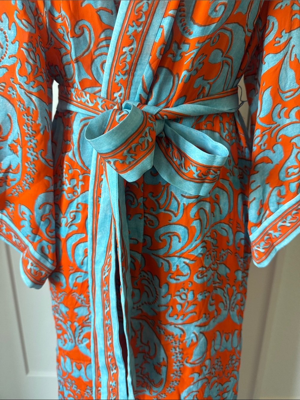 Alice + Olivia Orange and Aqua Floral Kimono Dress with Tie Belt - Picture 4 of 10